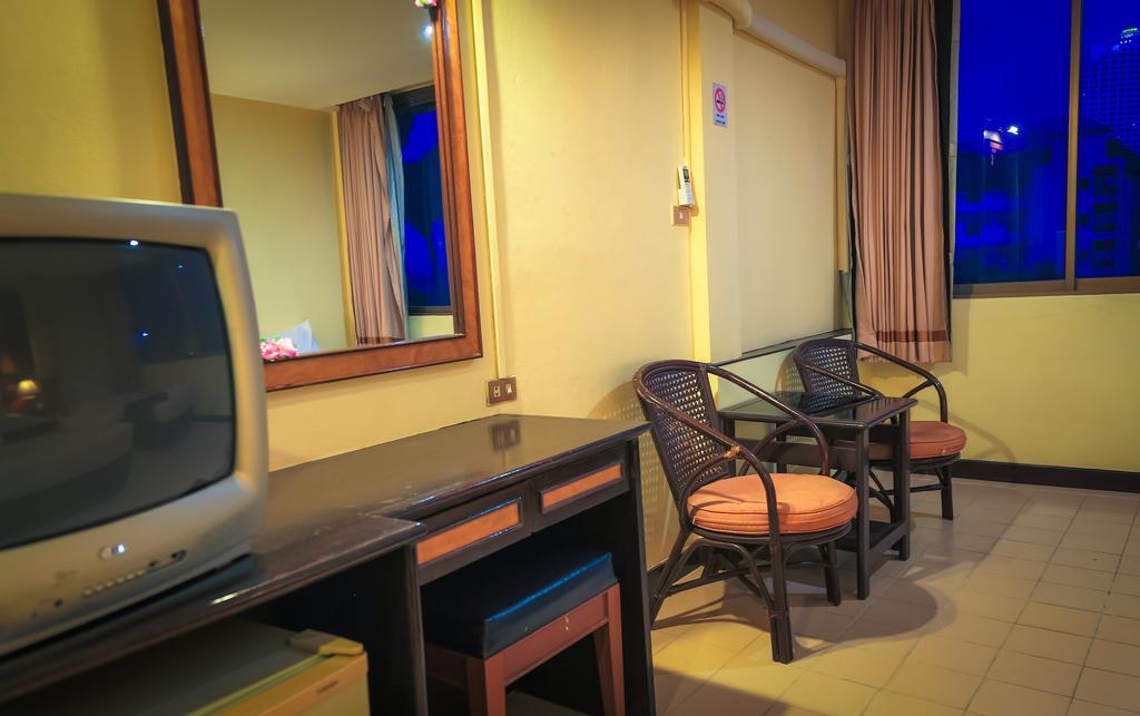 Casanova Inn Pattaya Zewnętrze zdjęcie