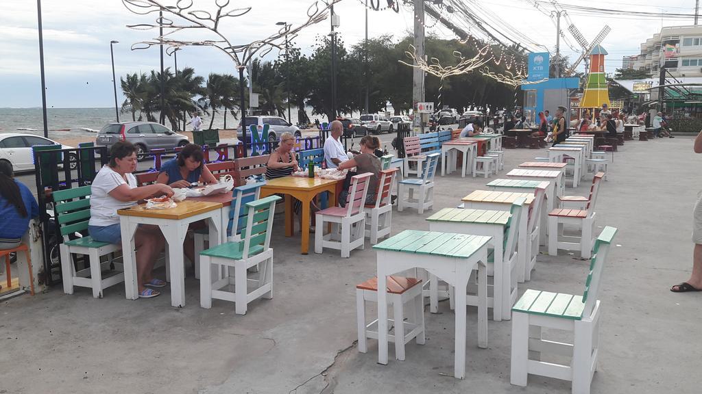 Casanova Inn Pattaya Zewnętrze zdjęcie