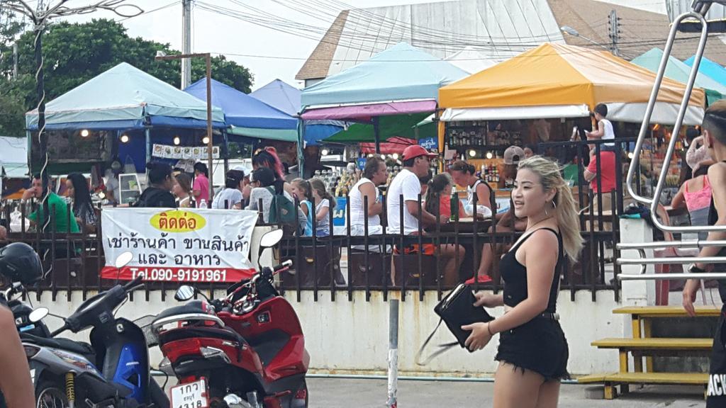 Casanova Inn Pattaya Zewnętrze zdjęcie