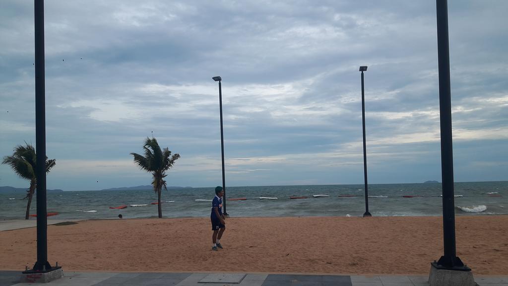 Casanova Inn Pattaya Zewnętrze zdjęcie