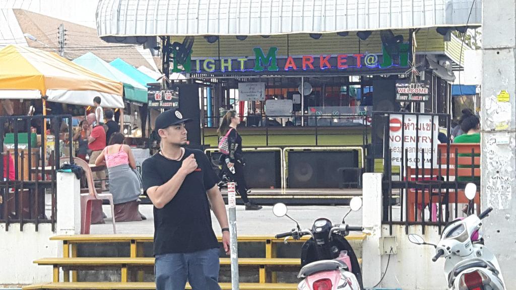 Casanova Inn Pattaya Zewnętrze zdjęcie
